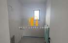 Apartament cu 7 camere decomandat în Găvana - 9