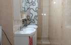 De inchiriat apartament 2 camere 250 e negociabil - 9
