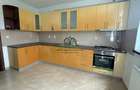 Apartament cu 3 camere decomandat în Central - 9