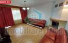 Casă cu 5 camere cu Teren 1100 Mp în Central - 2