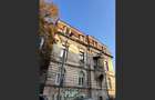 Casă cu 12 camere cu Teren 280 Mp în Victoriei - 1