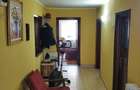 Km 4-5 - Casa renovata, situata in centrul cartierului - 5