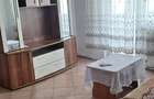 Proprietar vand apartament 2 camere semidecomandat - 2
