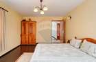 Casă individuală cu 10 camere cu Canalizare în Central - 21