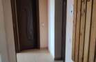 Apartament 2 camere cu centrala, zona Ostroveni (vis-a-vis de piata)