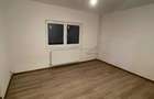 Apartament cu 3 camere decomandat în Sebastian - 6