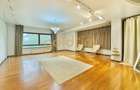 Apartament cu 3 camere decomandat în Primăverii - 1