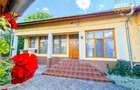 Resedinta si pentru doua familii, 217 mp utili, 6 dormitoare, curte, foisor, garaj, Central, Sfantu - 12