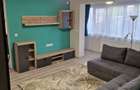De inchiriat apartament 3 camere, 2 camere +living - 2