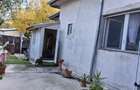 Casa de Vanzare cu 3 camere in zona Damaroaia-Bucure?ti. Noi sec.1 - 3