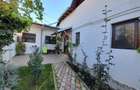 Casă cu 4 camere cu Teren 281.39999389648 Mp în Central - 2