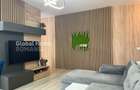 Apartament cu 3 camere semidecomandat în Central - 1