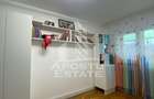 Apartament cu 3 camere decomandat în Dâmbovița - 2