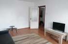 Apartament cu 2 camere decomandat în Km 4 - 3
