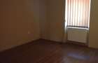 Casa cu etaj,cu garaj, D+P+E+M,611 mp, teren 371 mp,Central - 16