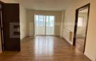 Apartament 4 camere, complet renovat 2 bai, 2 balcoane, lift, zona - 3