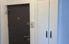 Apartament cu 3 camere decomandat în Tractorul - 3