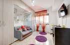Apartament cu 3 camere semidecomandat în Bucureștii Noi - 11
