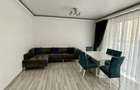 Apartament cu 3 camere decomandat în Tractorul - 8