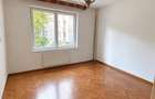 De vanzare apartament 3 camere, 2 bai str. Sarguintei