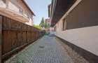 Apartament cu 3 camere decomandat în Florilor - 18
