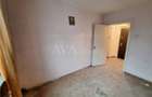 Apartament 3 camere etaj 1 zona Mioritei- Bacau - 8
