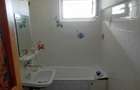 Apartament cu 3 camere decomandat în Dărmănești - 5
