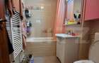 Apartament cu 3 camere decomandat în Tractorul - 8