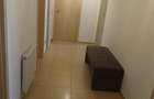 Apartament cu 3 camere decomandat în Tractorul - 4