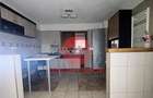 Spațiu comercial, de 467 mp, în Central - 8