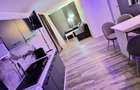 Inchiriez apartament 3 camere plus terasa centru Predeal - 2