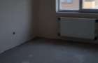 Vand apartament 3 camere Floresti jud Cluj semifinisat zona Terra( Sesul de Sus), apartamentul este situat la etajul 1 - 4