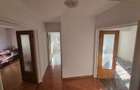 Apartament 3 camere, et.2, stradal Bd.Unirii 59 (Banca Transilvania), bloc F2 Sector 3 - 5
