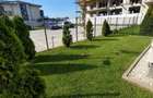 Vand apartament cu curte - 9