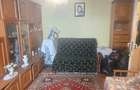 Vand apartament 2 camere decomandat in Deva, pe Bld. Balcescu, etaj 1 - 2