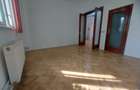 Apartament cu 3 camere semidecomandat în Cotroceni - 2