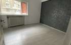 Apartament cu 4 camere decomandat în Moșilor - 3