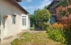 Casă cu 2 camere cu Teren 792 Mp în Florești - 2