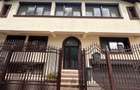 Duplex cu 10 camere cu Canalizare în Eminescu - 1