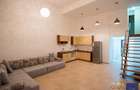 Apartament  B-dul Revolutiei, cladire perioada interbelica, comision 0% - 1