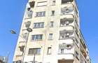 Apartament cu 4 camere decomandat în Romană - 2