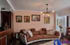 Apartament cu 3 camere decomandat în Central - 1