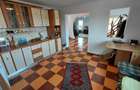 Vand vila P+M in Oituz, jud. Bacau 225 mp, teren 1.062 mp 135.000 negociabil Vand vila P+M si - 4