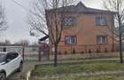 Casă cu 6 camere în Central - 9