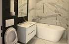 Apartament STUDIO de inchiriat! Prima inchiriere, complet mobilat ?i dotat! Bucatarie inchisa!