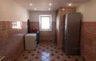 Vand apartament cu 3 camere - 1
