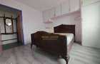 Apartament cu 3 camere de vanzare, zona Milcov - 4