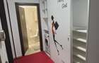 Inchiriez apartament 3 camere open-space