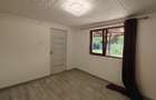 Casa de vacanta renovata + 700 mp teren-Sat Bolovani