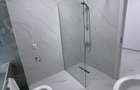Inchiriez apartament 3 camere in Floresti
